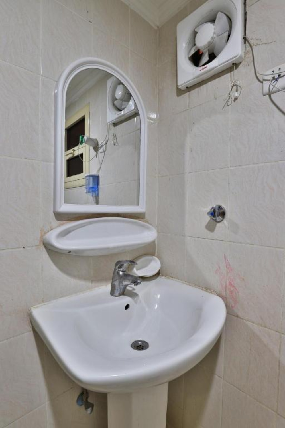 OYO 429 Hamsat Taiba Hotel Image 29
